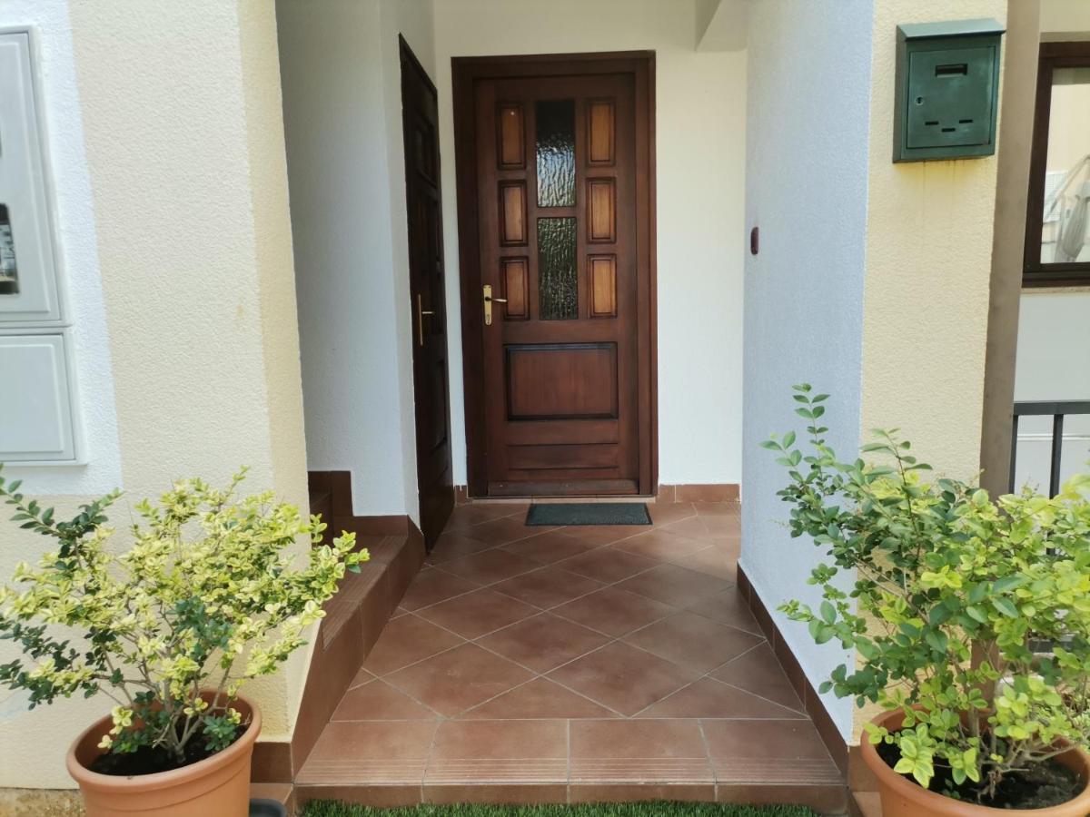 Renato Apartment Basanija Bagian luar foto